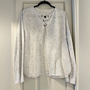 Women's Speckled top with black and grey .